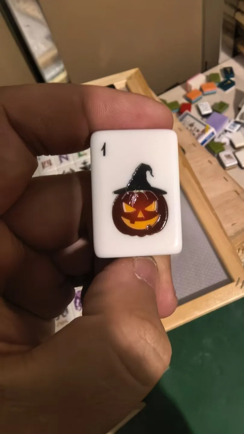Acrylic Halloween Luxury Classic Mahjong Set Porta detail