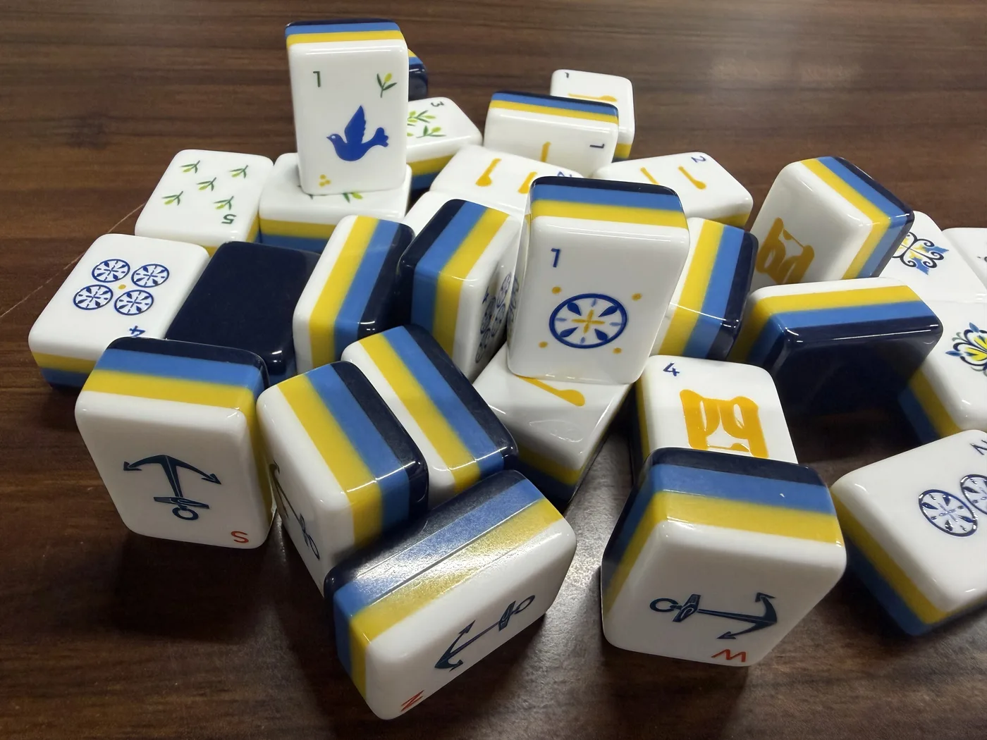 Modern Luxury Blue Captain Theme American Mahjong detail