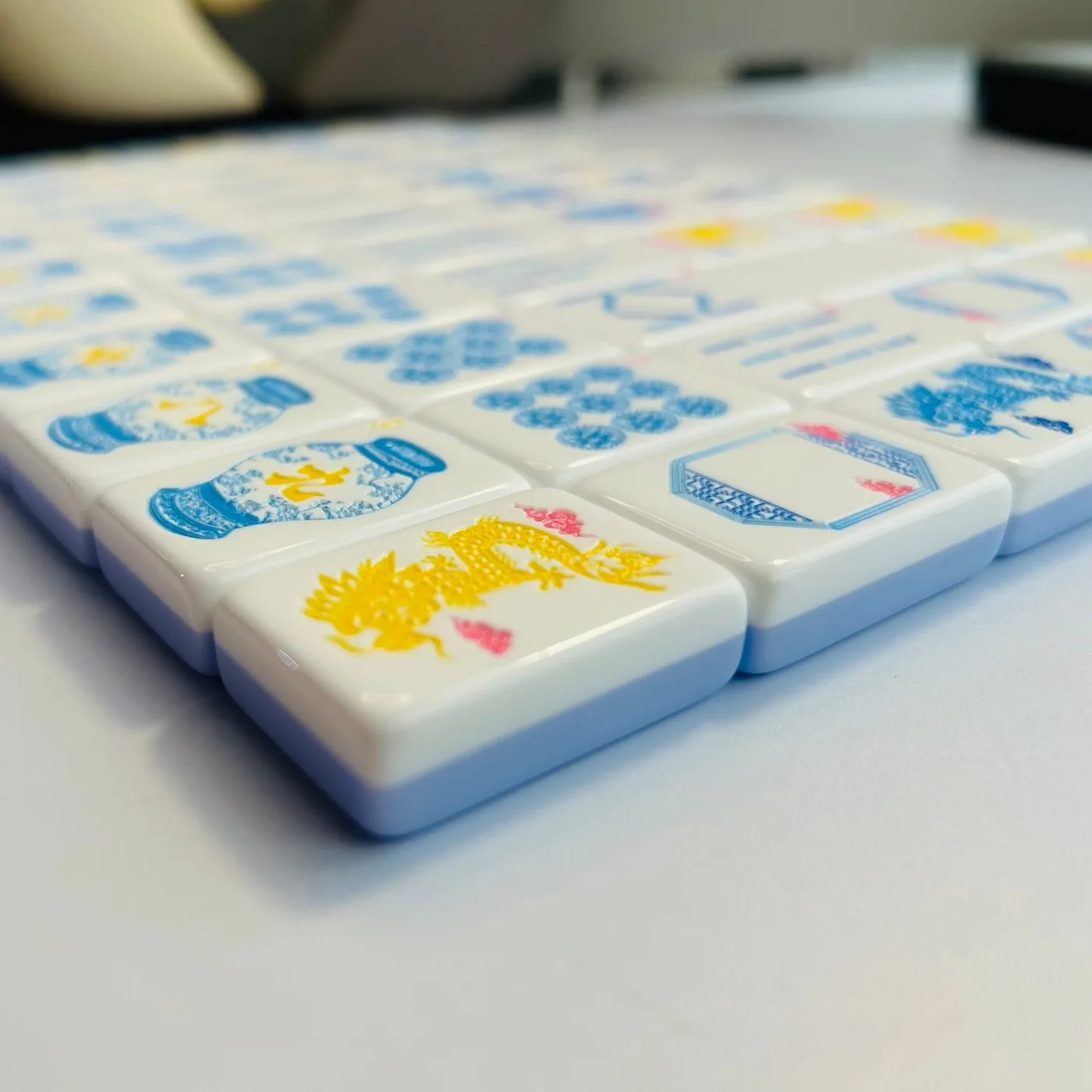 Custom Modern Luxury Foldable Portable Acrylic Blu detail