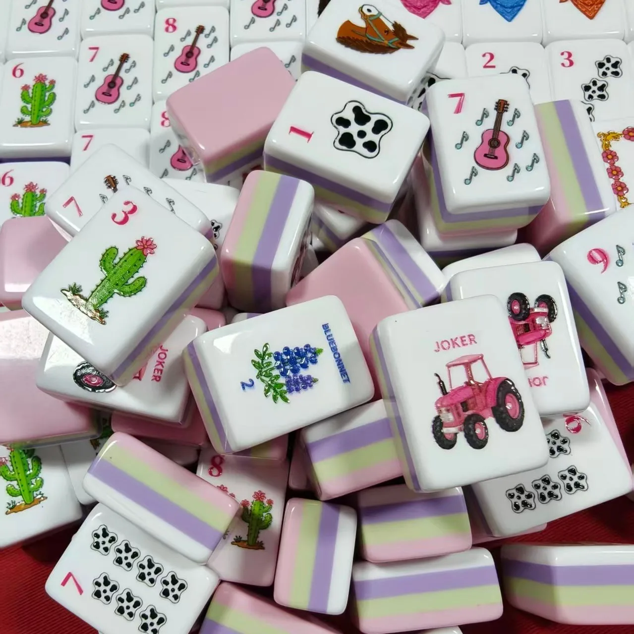 Cute Western Cowgirl Mahjong Set Pink Cactus Horse detail