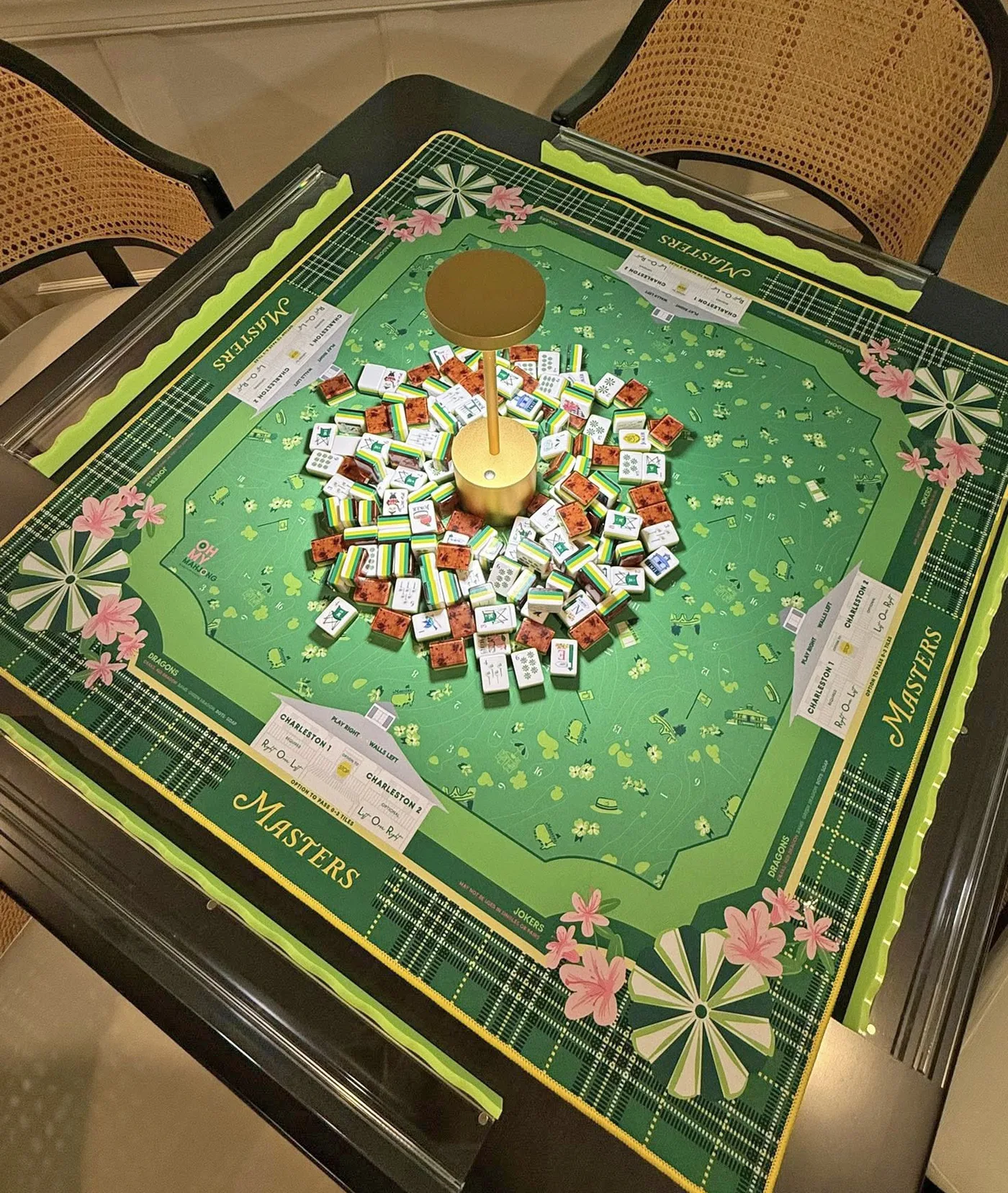 Green Floral Elegant Oriental Acrylic Mahjong Set  detail