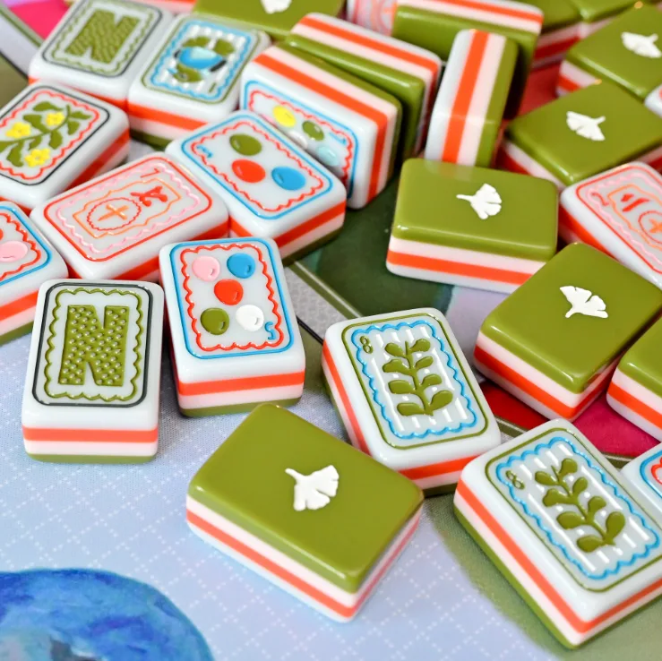 Custom Modern American Plastic Luxury Mahjong Tile detail